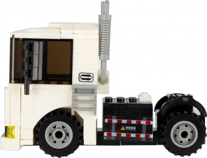 Camion cittadino realistico con dettagli