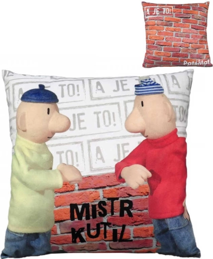 Moravská ústředna cuscino di peluche Pat e Mat maestro tuttofare 30 × 30 cm