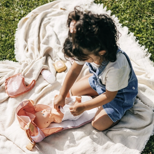 Borsa che si trasforma in tappetino fasciatoio