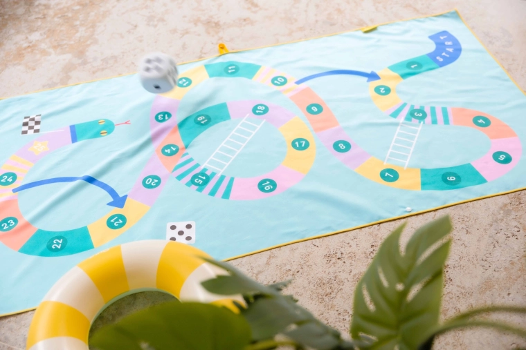 Gioco Serpenti e Scale direttamente sul telo