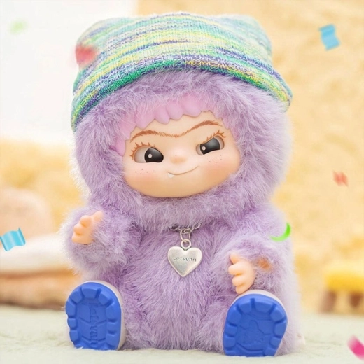 Peluche morbidissimo, dettagli marcati e anello per aggancio