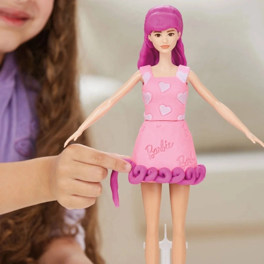 Trasformazioni alla moda con Barbie