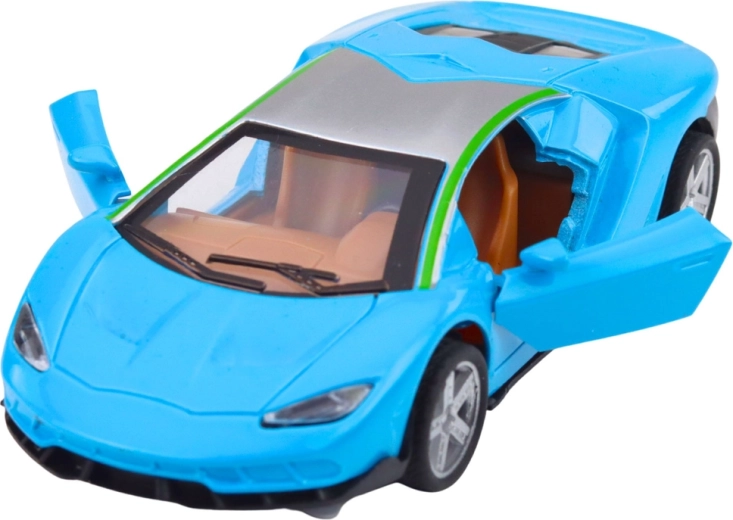 Porte apribili e interni dettagliati