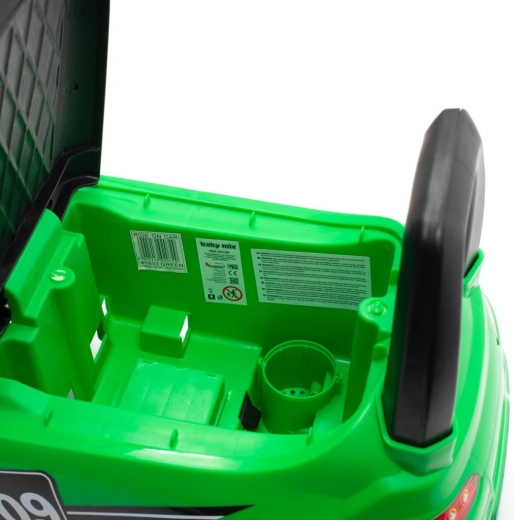 Vano portaoggetti sotto il sedile