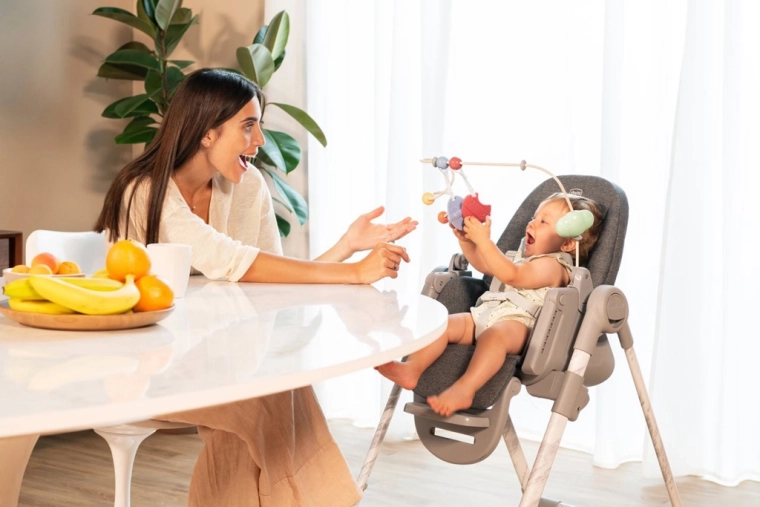 Nuvoletta con rotazione a 360° e delicato sonaglio