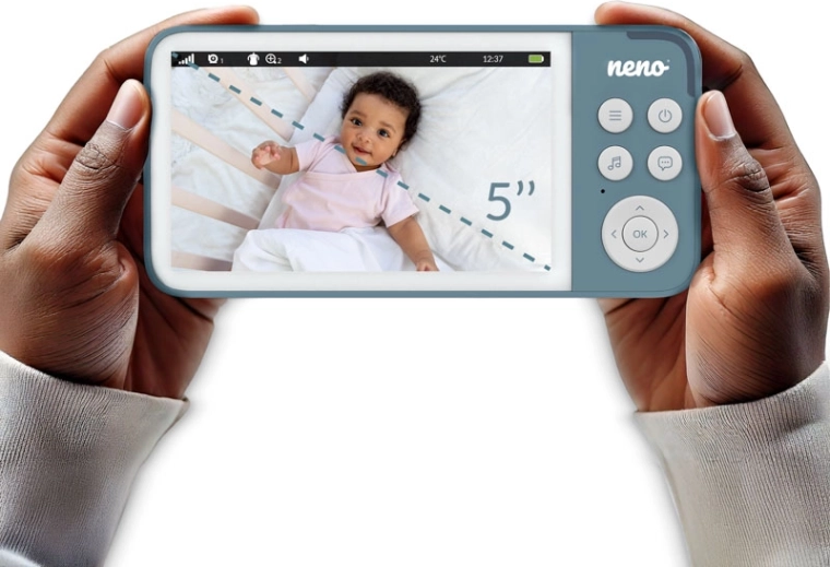 Ampio display da 5" e visione notturna automatica