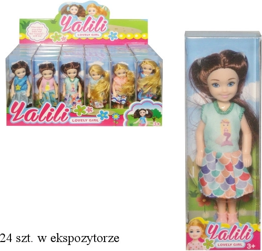 Mini bambola in diversi outfit