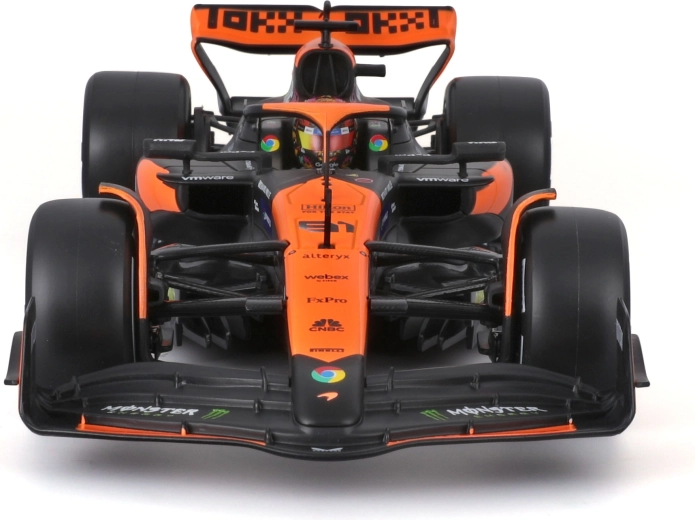 dettagli fedeli di carrozzeria e aerodinamica