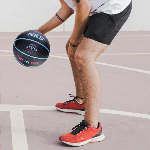 Visibilità e sicurezza nella conduzione della palla