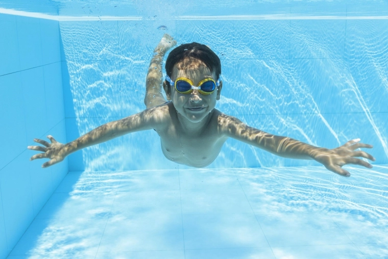 Lenti grandangolari per una migliore visione sott’acqua