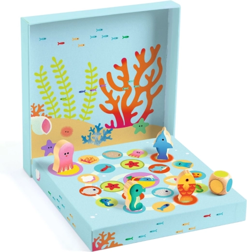 Gioco da tavolo con amici del mare