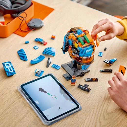 Costruzione interattiva con l’app LEGO Builder