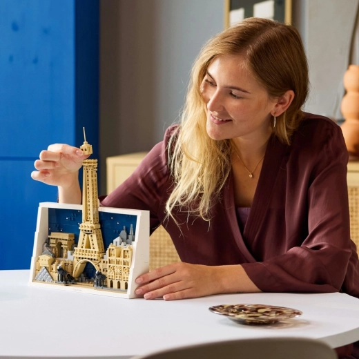 Il piacere di costruire con l’app LEGO Builder