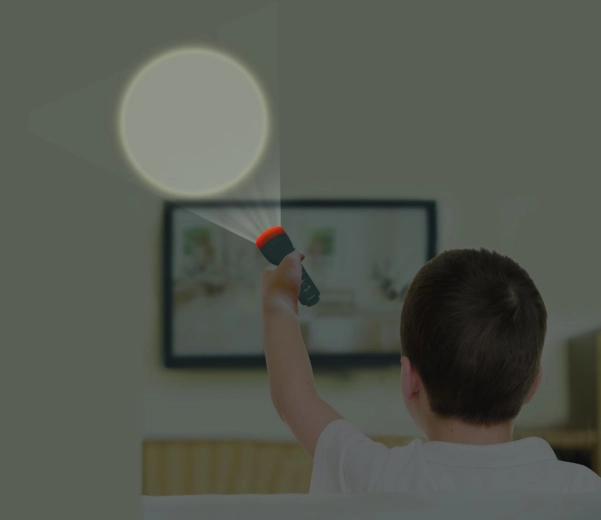 Torcia luminosa per esplorare anche al buio