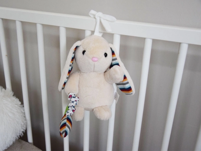 Facile fissaggio al lettino o al passeggino