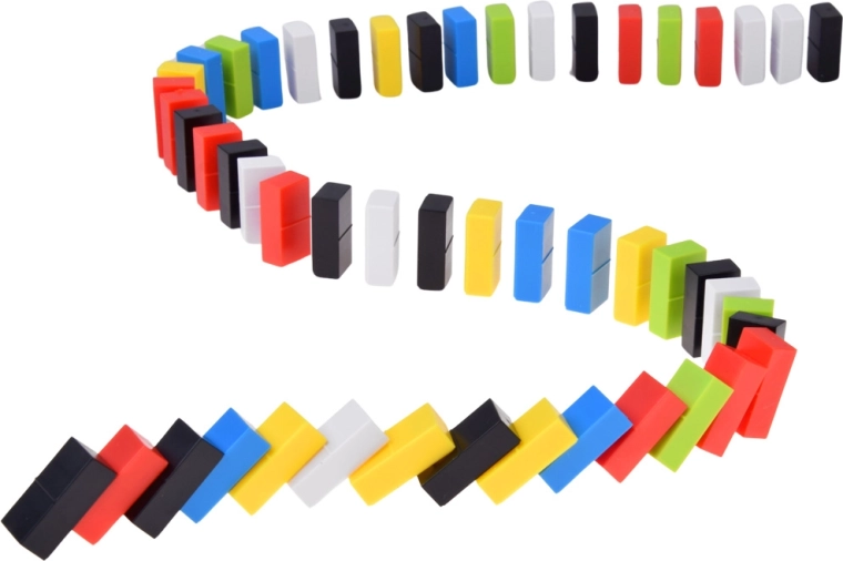 Effetto domino che diverte i bambini