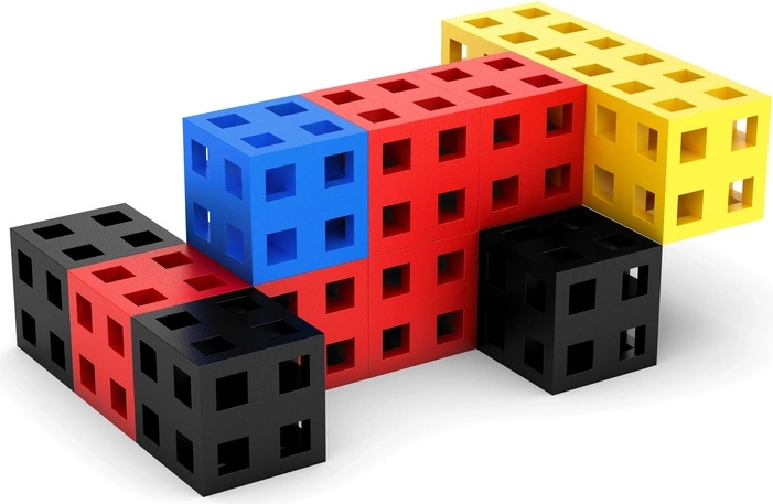 Costruzioni 3D dettagliate con cubi compatti