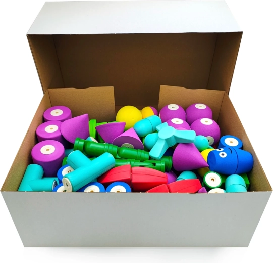 100 pezzi per combinazioni infinite