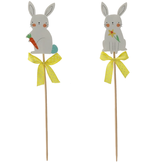 Dolce motivo primaverile con coniglietto