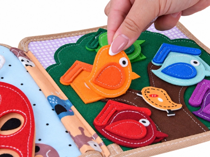 Gioco interattivo con chiusure a strappo