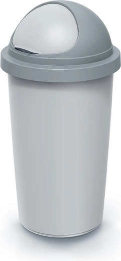 Comodo coperchio basculante per uno smaltimento rapido