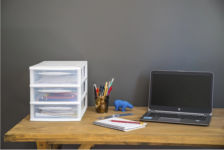 Sistema modulare impilabile