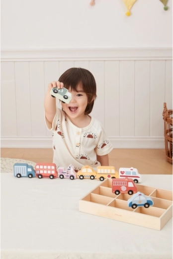 Gioco creativo per piccoli automobilisti
