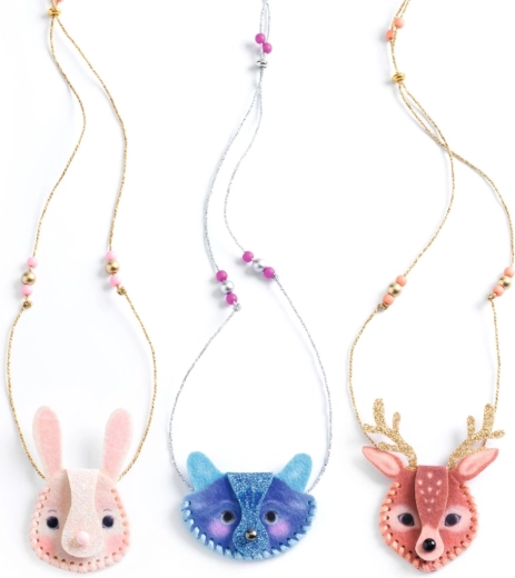 Crea tre graziose collane con animaletti