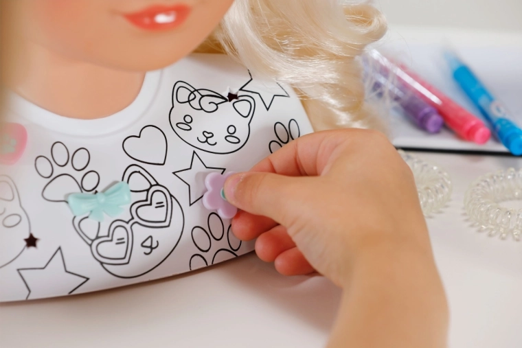Colorare e creare decorazioni personalizzate