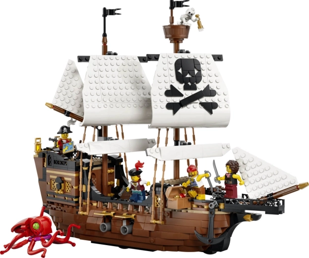 Grande nave pirata ricca di dettagli