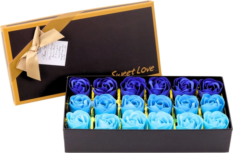 Rose realistiche e delicatamente profumate