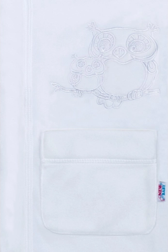 Delicato ricamo con gufetti