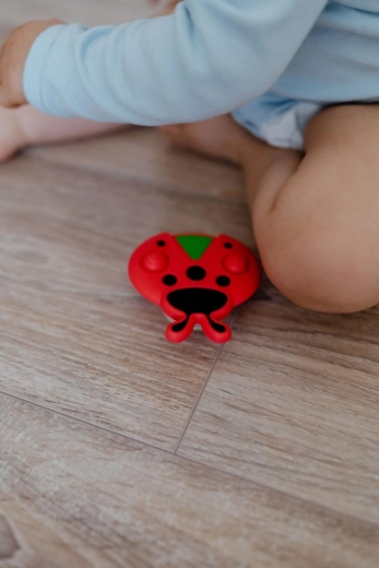 Gira, schiaccia, scopri