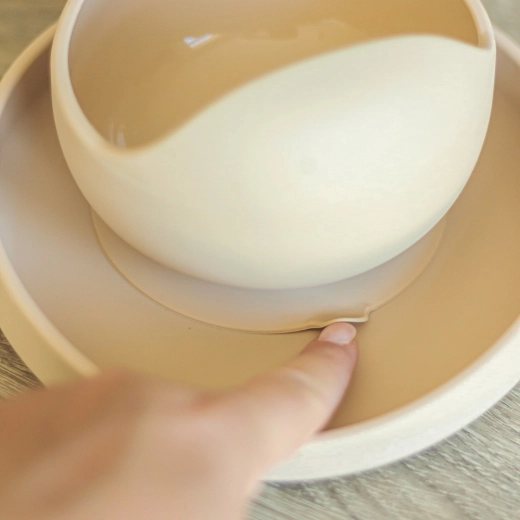 Aderenza salda grazie alla potente ventosa