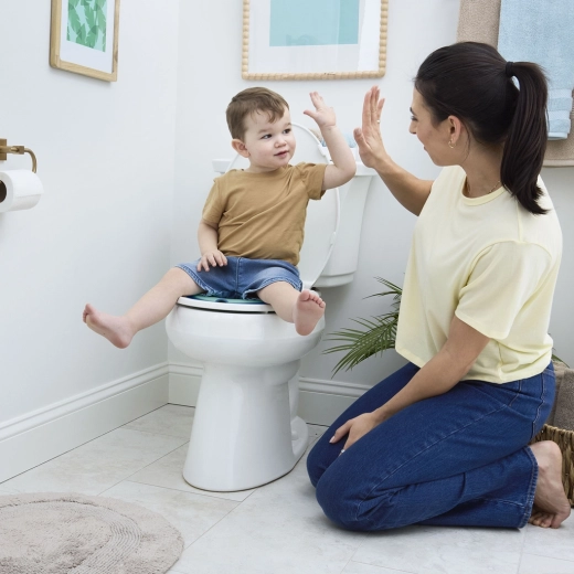 Risparmio di spazio con seduta ribaltabile