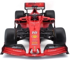 Iconica monoposto Ferrari SF90