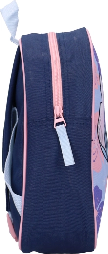 Capiente scomparto principale con zip