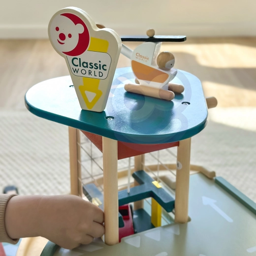 Eliporto ed elicottero sul tetto