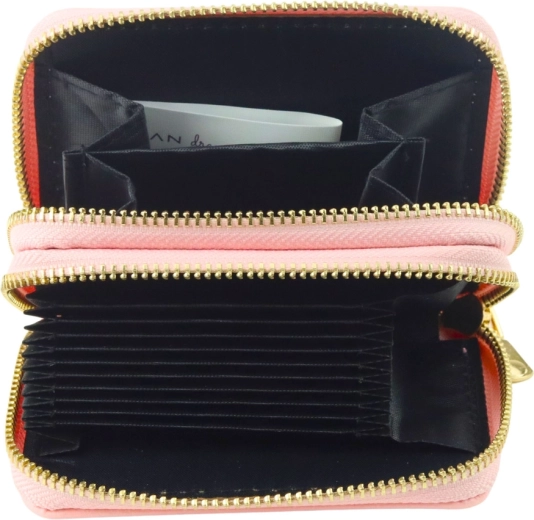 Disposizione a fisarmonica degli scomparti