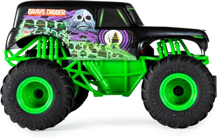 Look grintoso e dettagli autentici di GRAVE DIGGER