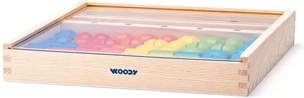 Pratica scatola di legno