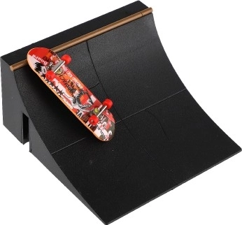 Rampa per acrobazie con lo skateboard