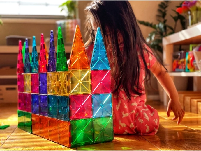 Compatibile con tutti i set Magna-Tiles