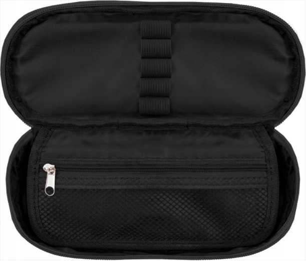 Organizer pratico e tasca con zip