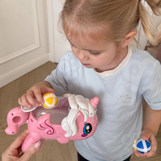 Lanciatore a forma di unicorno per divertirsi a mirare