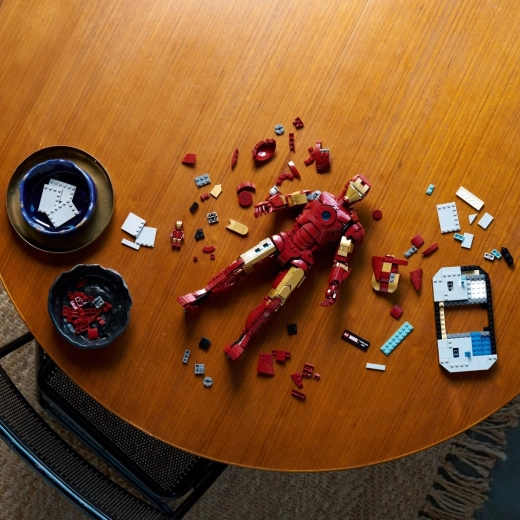 Action figure da collezione snodabile