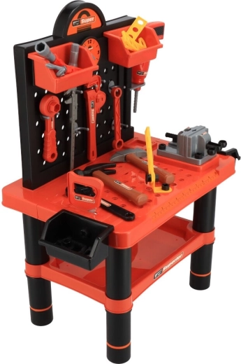 Organizzazione degli attrezzi ben ordinata