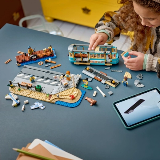 Costruzione interattiva con l’app LEGO Builder