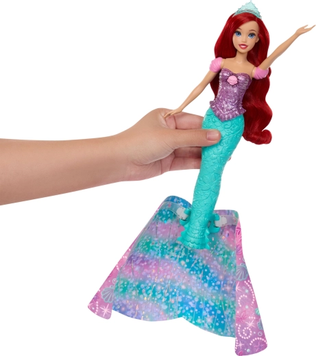 Look iconico di Ariel e capelli da pettinare
