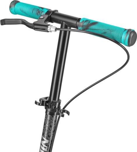 Comfort e controllo grazie al manubrio regolabile